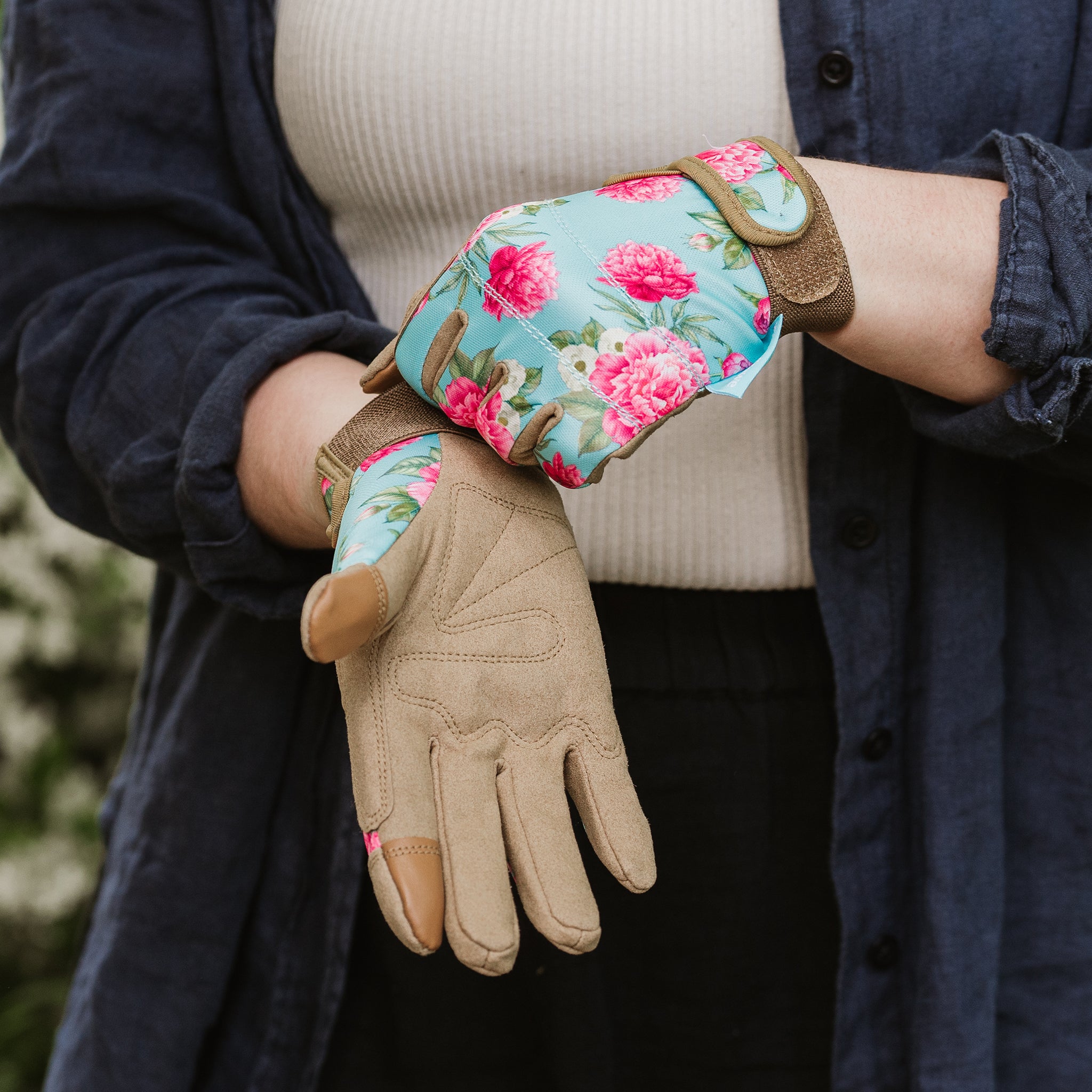 kent-stowe-aqua-peony-premium-comfort-handschuhe-damen-s image 4