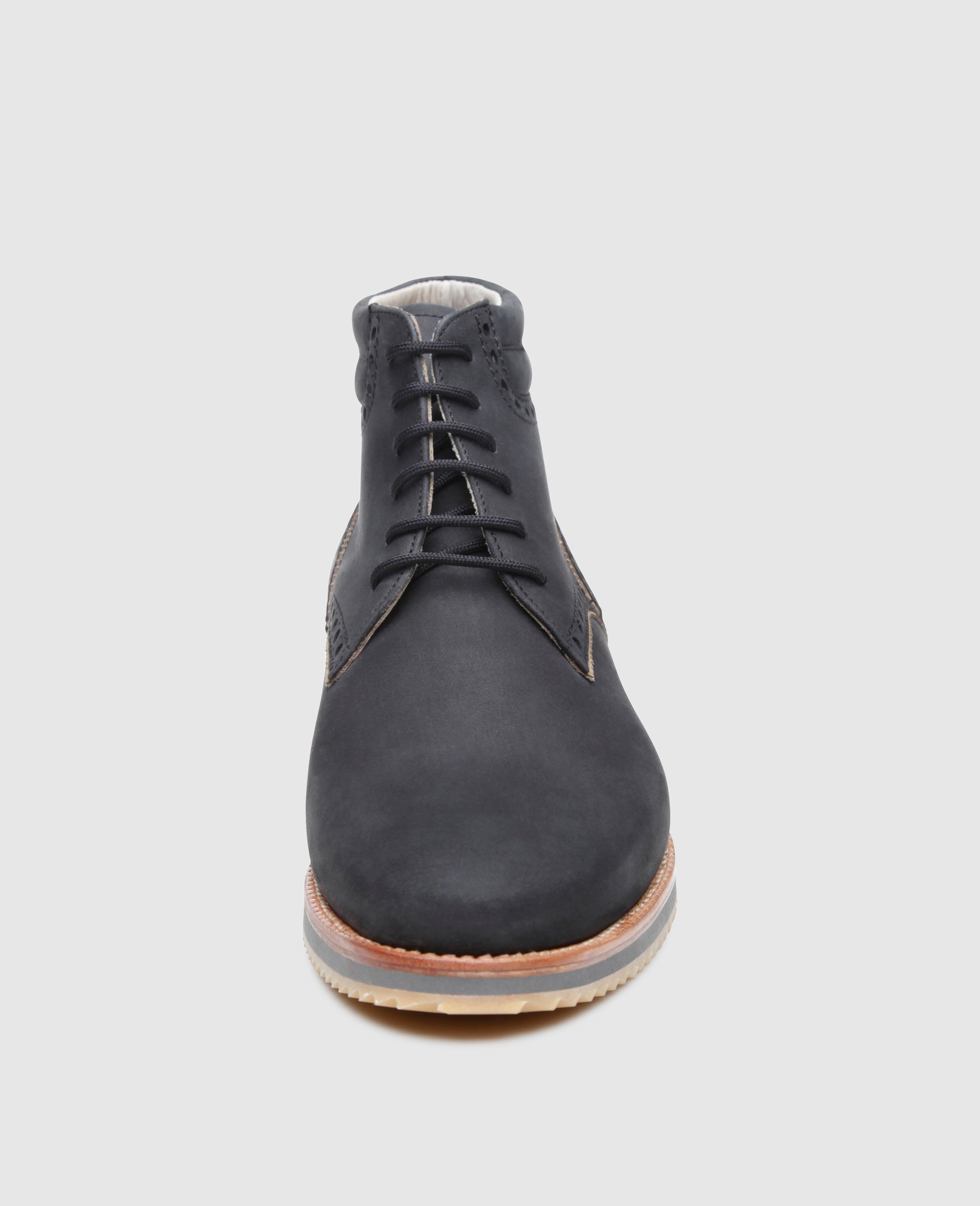 dinkelacker-campus-plain-j-derby-boot-schwarz-fettnubuk image 7