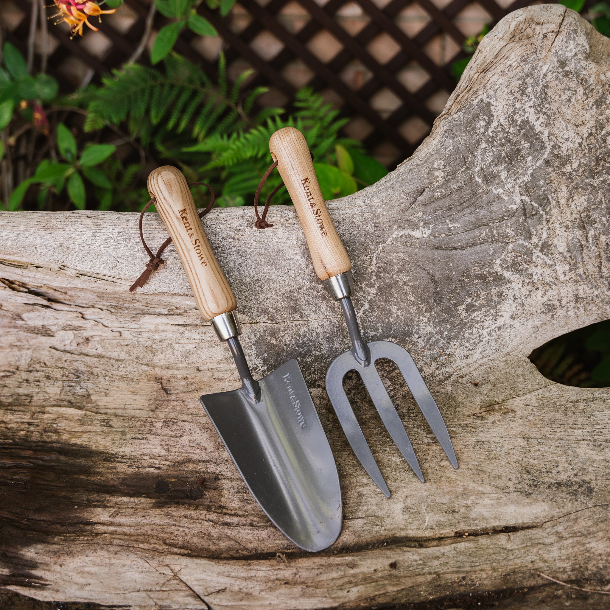 kent-stowe-carbon-steel-hand-trowel-pflanzkelle-aus-karbonstahl image 7