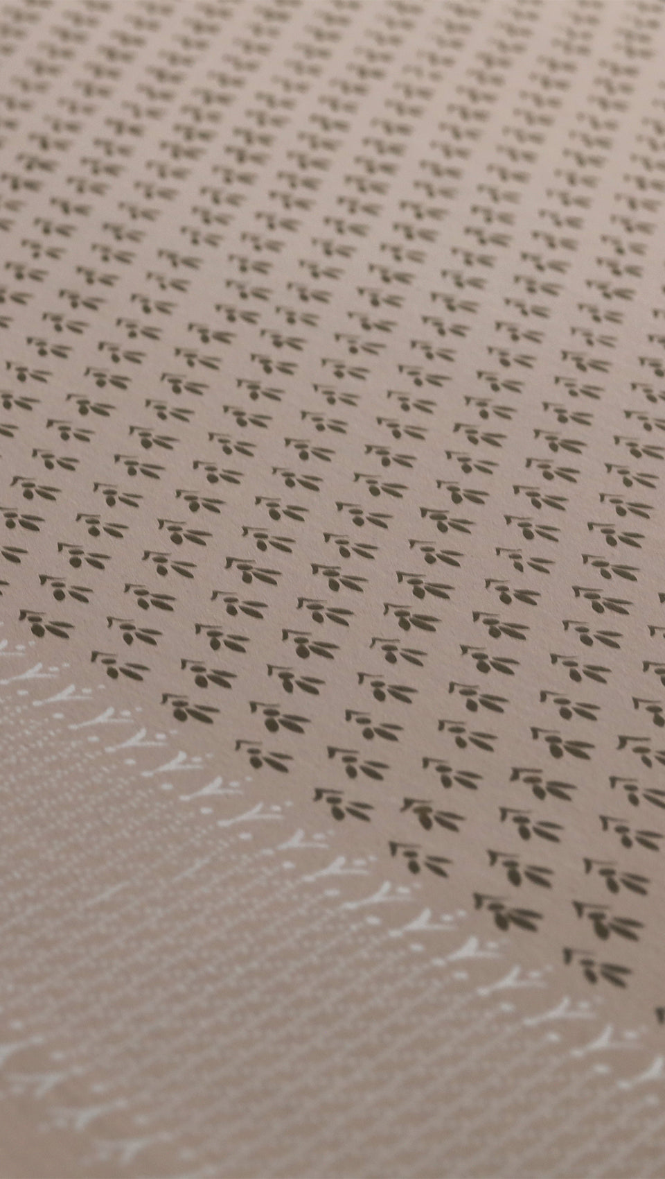 hembus-tapete-110-kleine-lilien-papiertapete-beige image 2