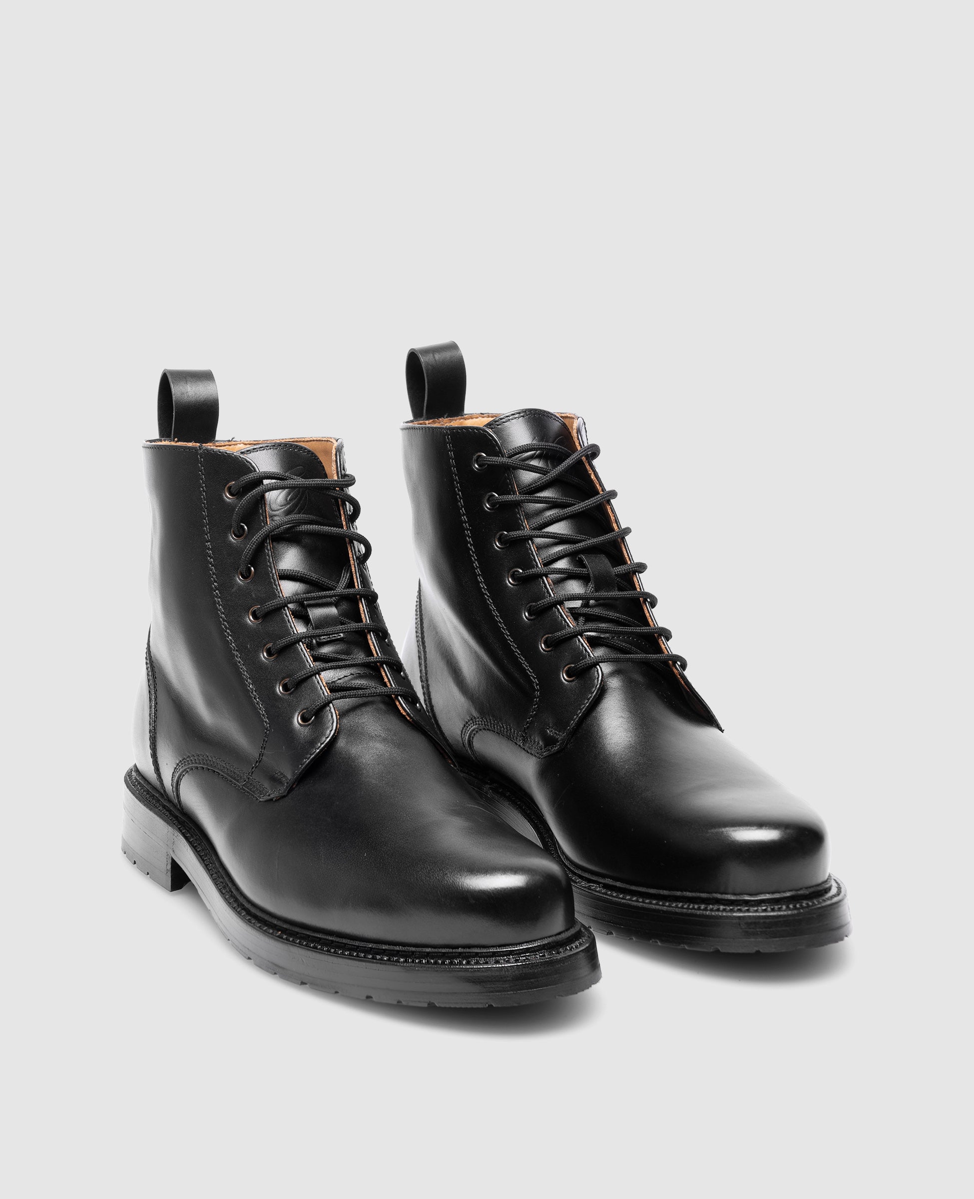 dinkelacker-buda-plain-bc-derby-boot-black-boxcalf-gummisohle image 2