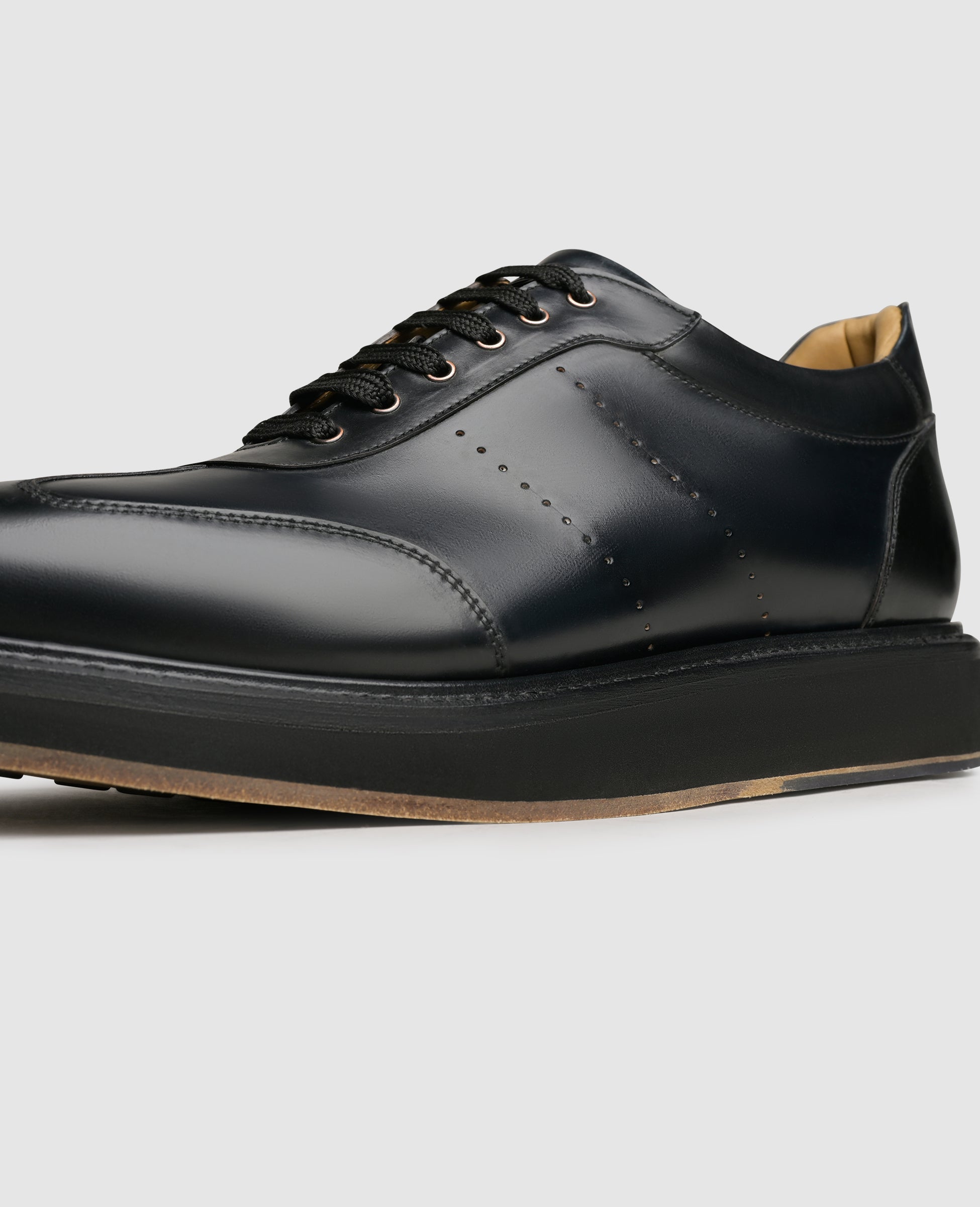 dinkelacker-london-sneaker-c-schwarz-cordovan image 7