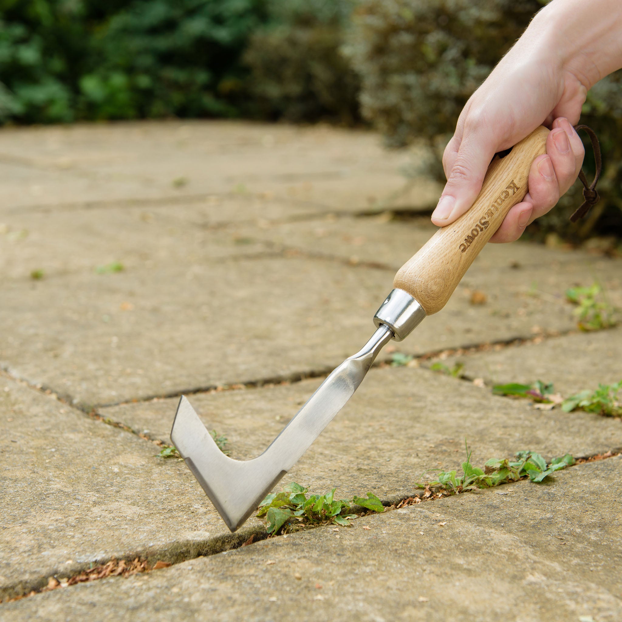 kent-stowe-edelstahl-hand-unkrautmesser-mit-eschenholzgriff image 4