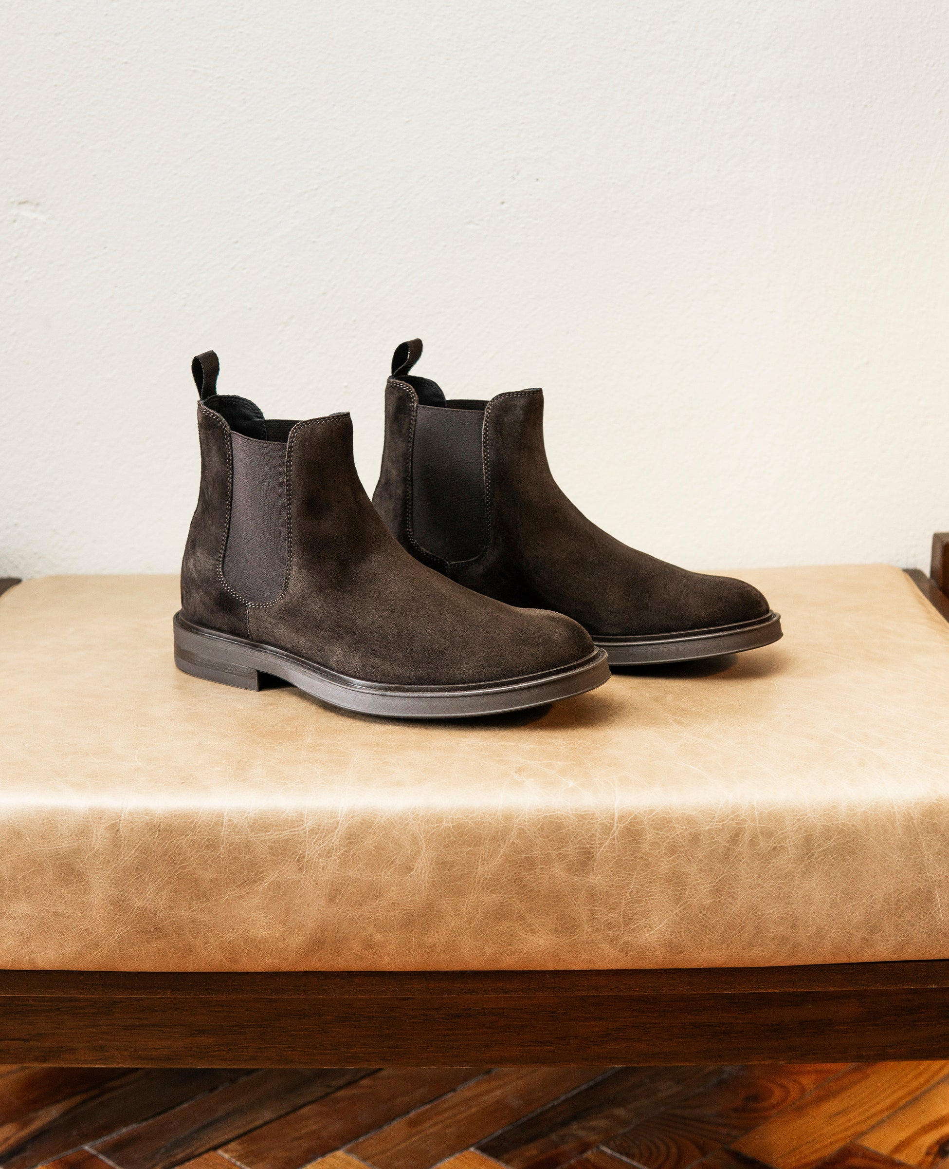 dinkelacker-florenz-chelsea-boot-v-dunkelbraun-velours image 2