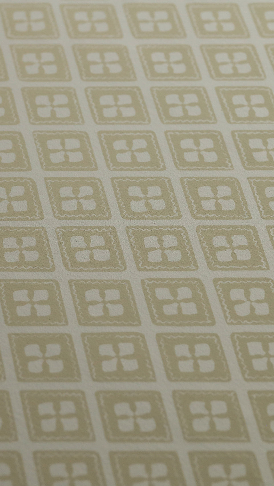 hembus-tapete-7010-c-klassik-papiertapete-beige-raute image 2