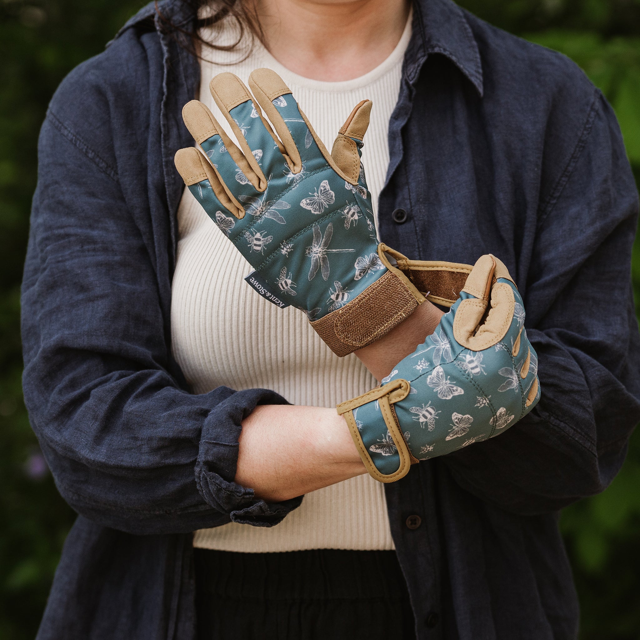 kent-stowe-teal-flutterbugs-comfort-handschuhe-small image 3