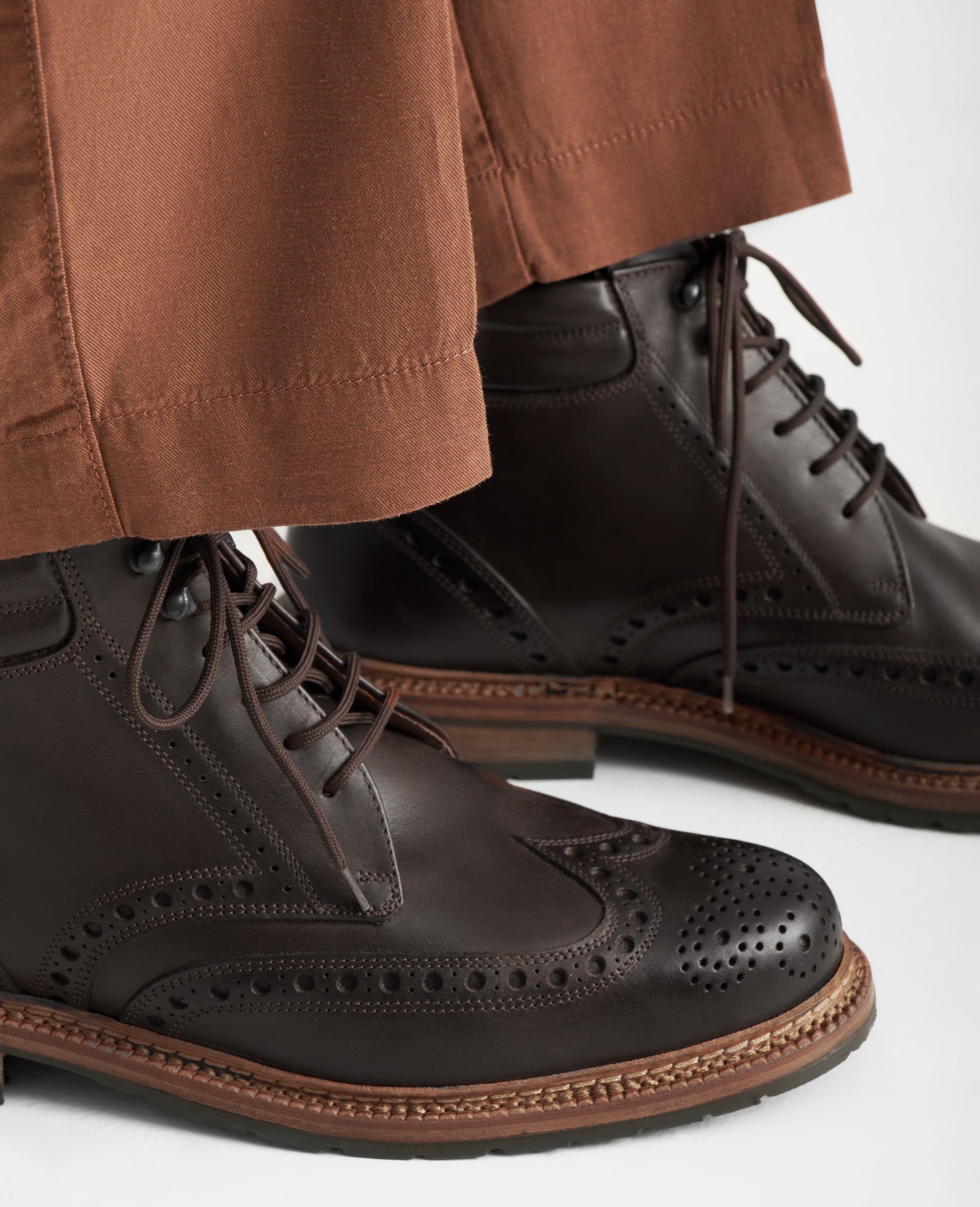 dinkelacker-buda-full-brogue-derby-boot-h-coffee image 7