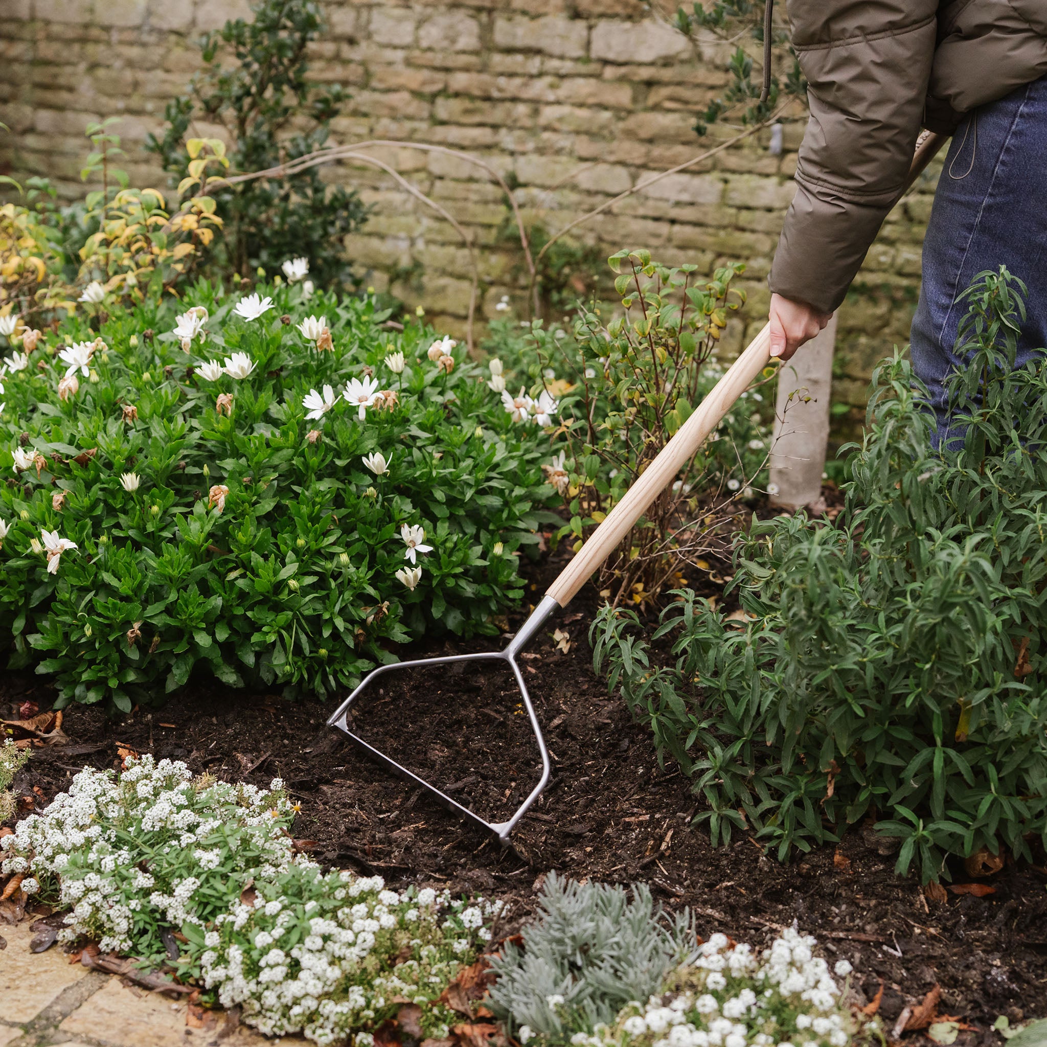 kent-stowe-edelstahl-bodenrechen-soil-rake-langstiel image 3