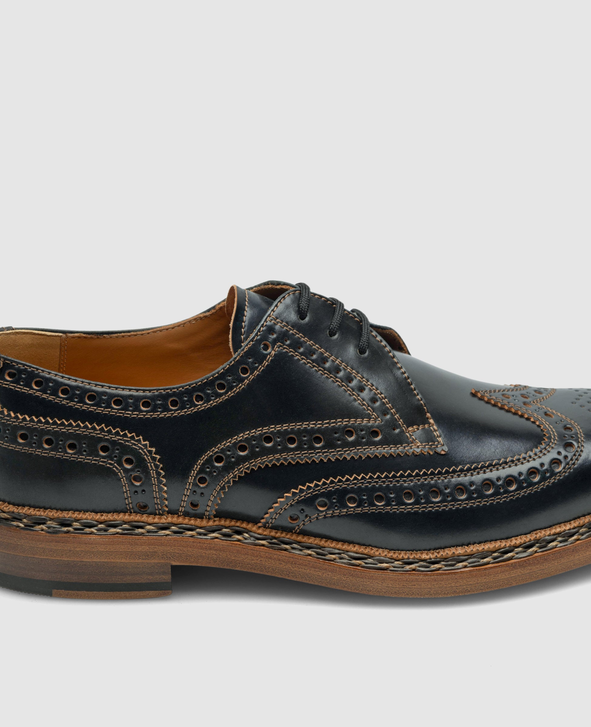 dinkelacker-buda-full-brogue-c-derby-schwarz-shell-cordovan image 5