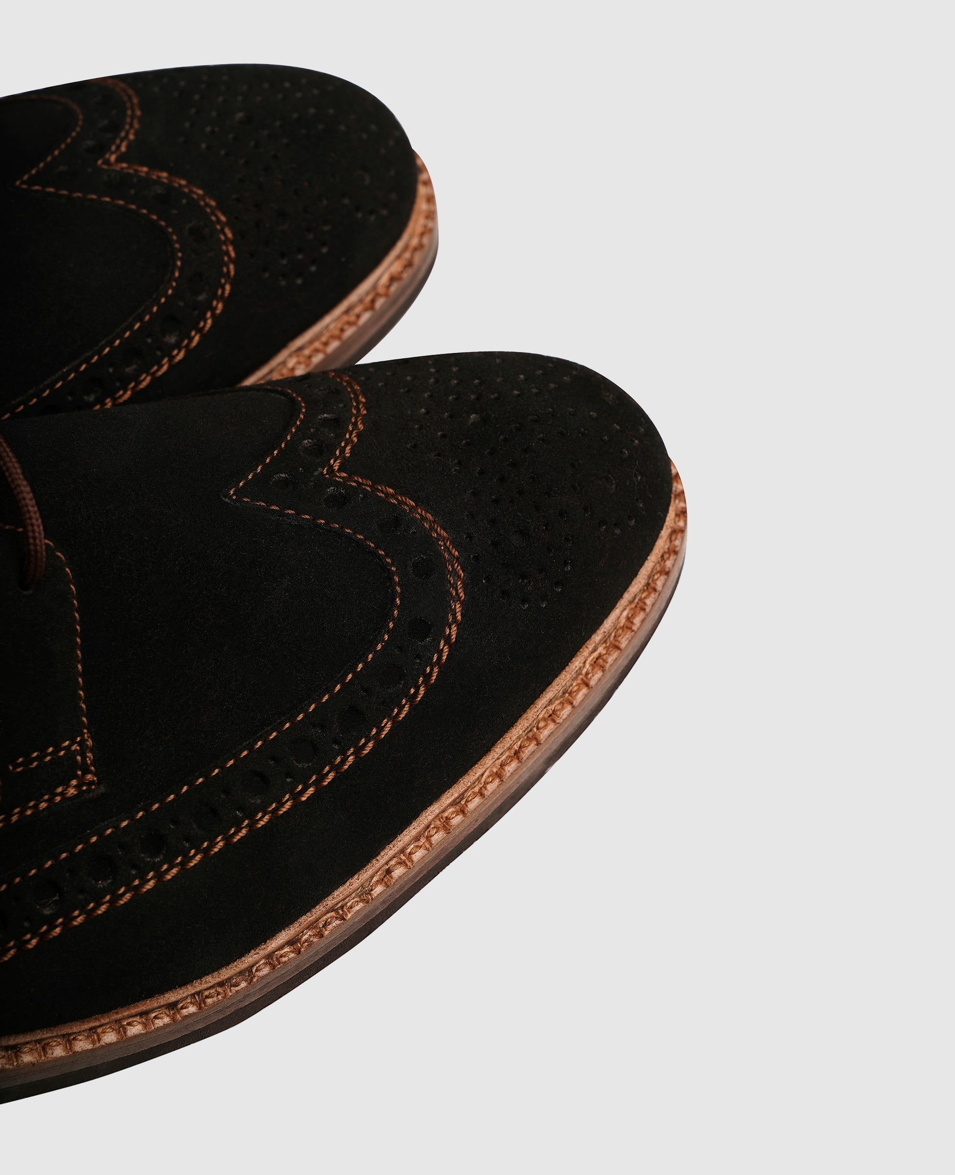 dinkelacker-luzern-full-brogue-v-derby-schwarz-kalbvelours image 7