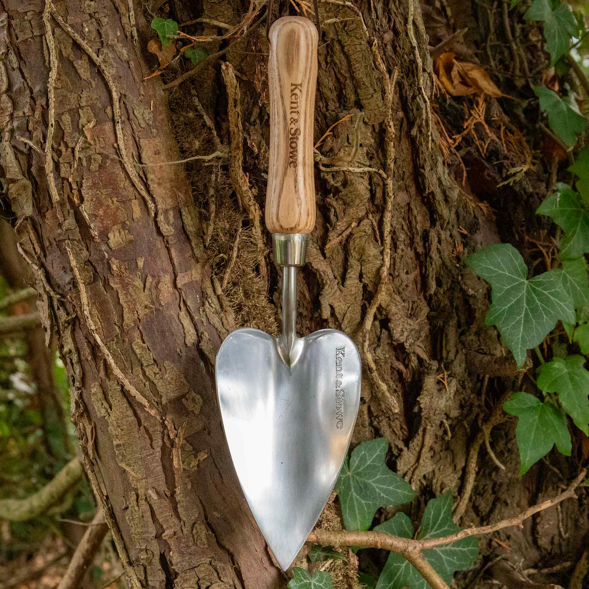 kent-stowe-stainless-steel-heart-shaped-trowel-herzkelle-edelstahl image 5