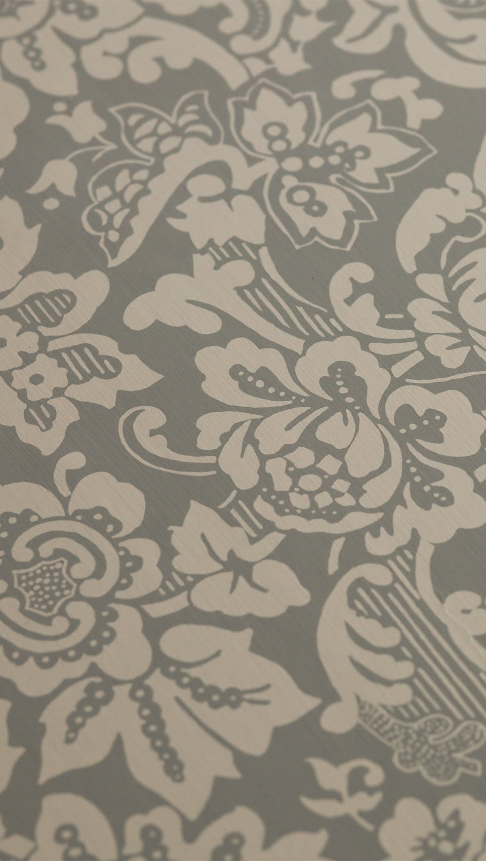 hembus-tapete-431-c-wei-e-blumenranken-grau-papiertapete image 2